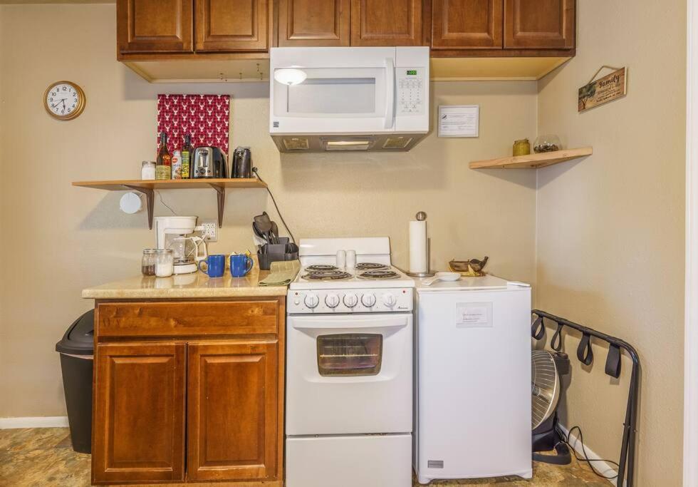 Acorn Cottage - Hidden Gem In Green Heaven, Getaway To Bass Lake & Yosemite オークハースト エクステリア 写真